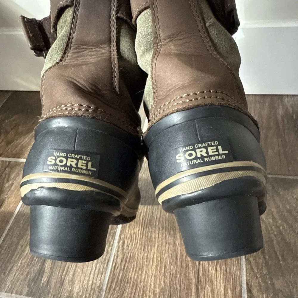 Sorel Duck Boots Women 8 Waterproof Medina III Winter Boots Brown Green Lace Up